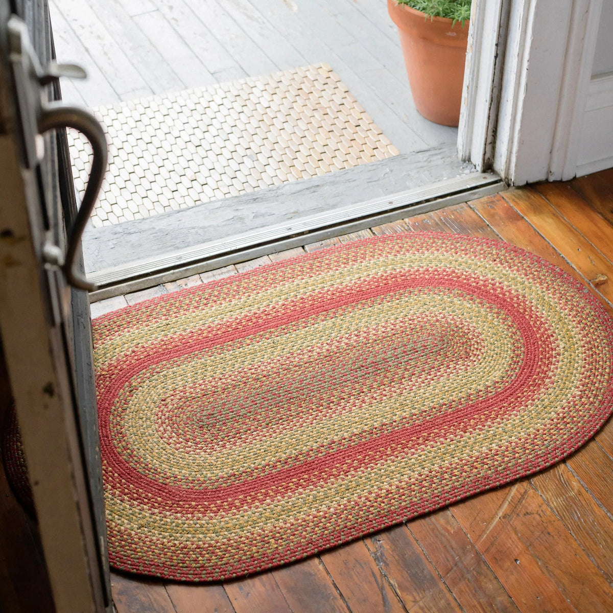 Cider Barn Red Jute Braided Rug
