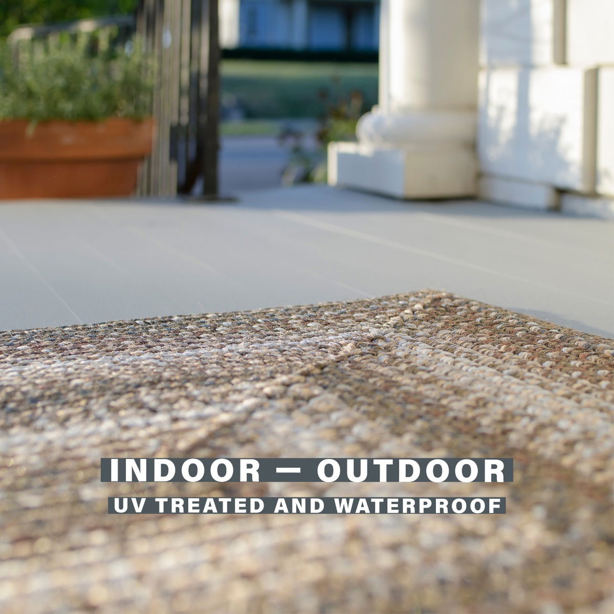 Wildwood brown braided rugs suitable for indoor/outdoor use. Ideal for entryways, kitchens, bedrooms, and pets.