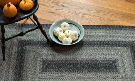 How to Make Your Home Feel Cozy for Fall with Braided Rugs & Accessories