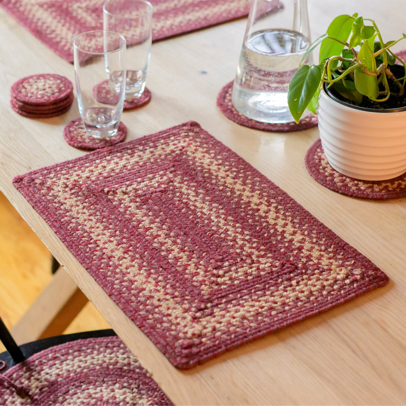 Autumn Maple Burgundy Jute Braided Accessories