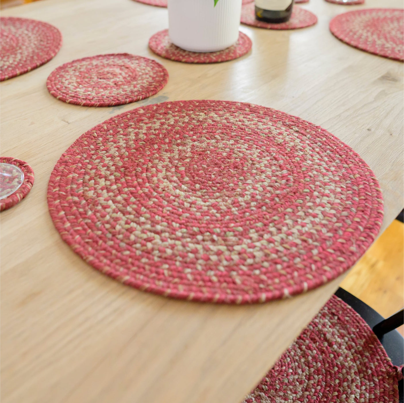 Apple Pie Red Jute Braided Accessories