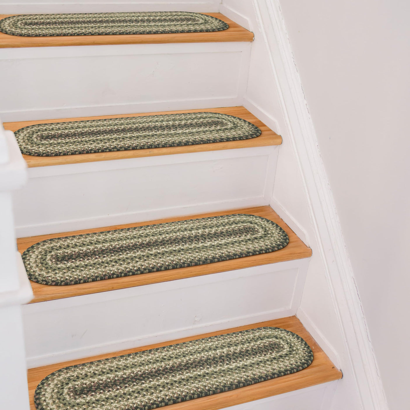 Pinecone Green Braided Accessories