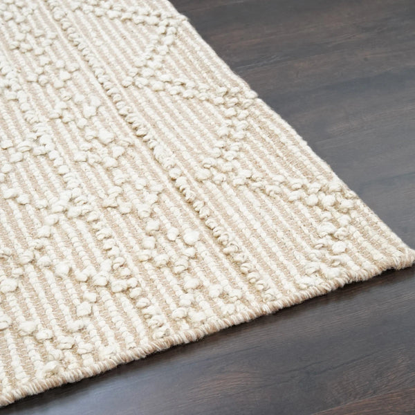 Tight-Spun Yarn. Sheds Less.