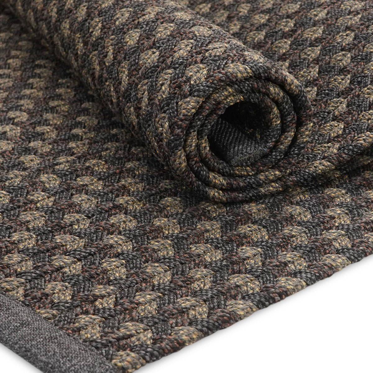 Best Washable Black Galaxy Luxuria Braided Rugs for Homes