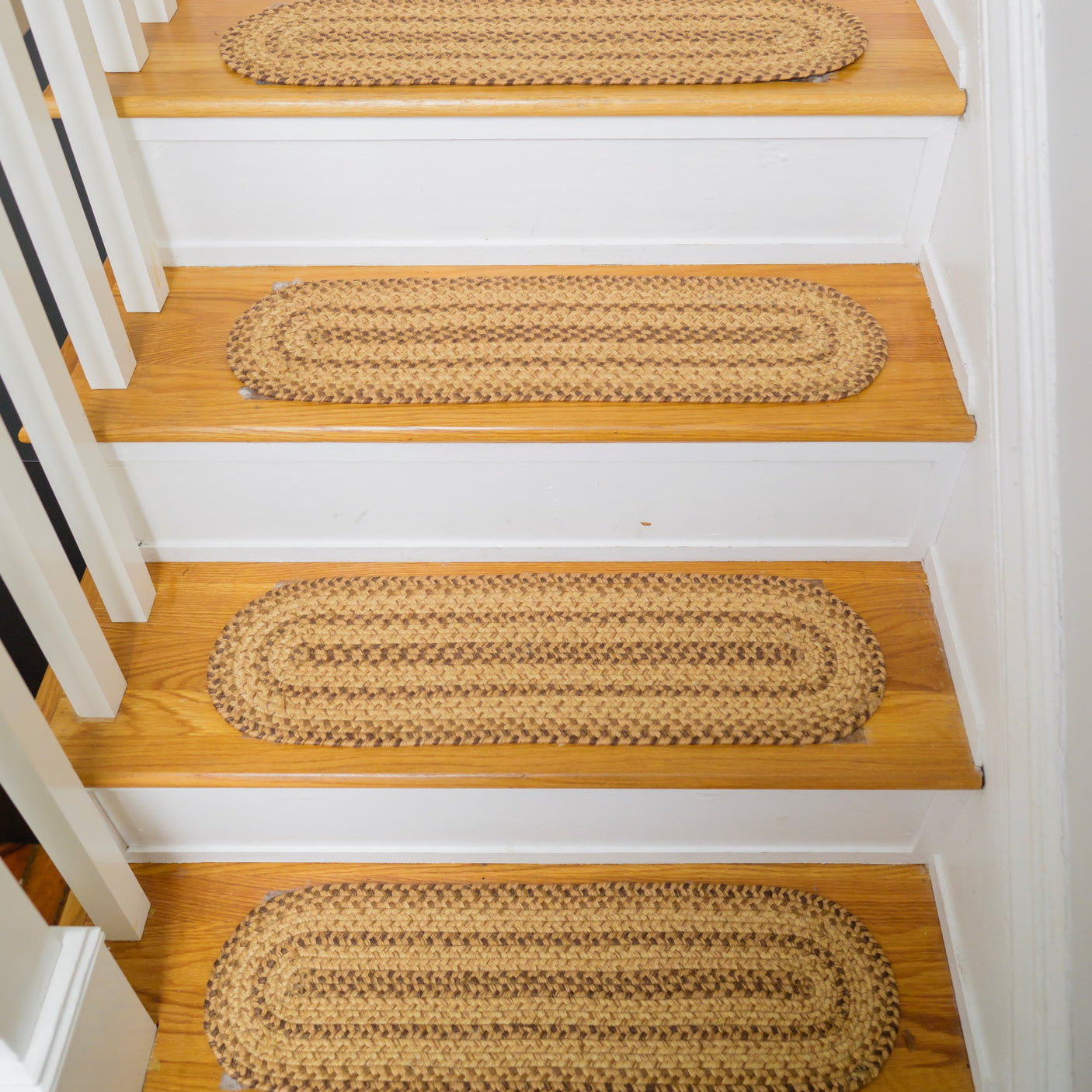 Cookie Dough Brown Jute Stair Tread